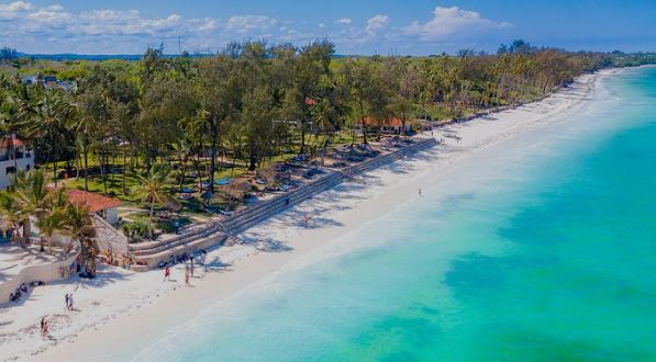 Mejores zonas de playa para visitar en la costa de Kenia - Aventura en Kenia - Diani Beach